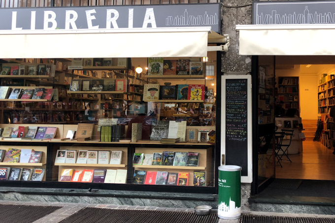 Librosteria, bellissimo bar con libreria in zona Sempione
