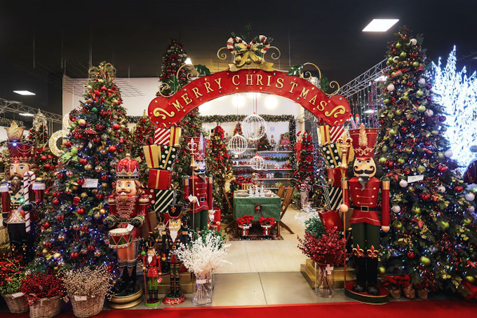 Decorazioni natalizie a Milano Emporio del Natale